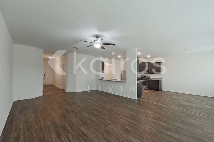 914 Shady Brk - Photo 5 of 42