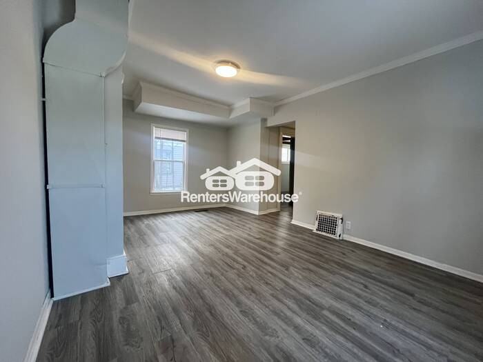 3531 Colfax Ave N - Photo 2 of 13