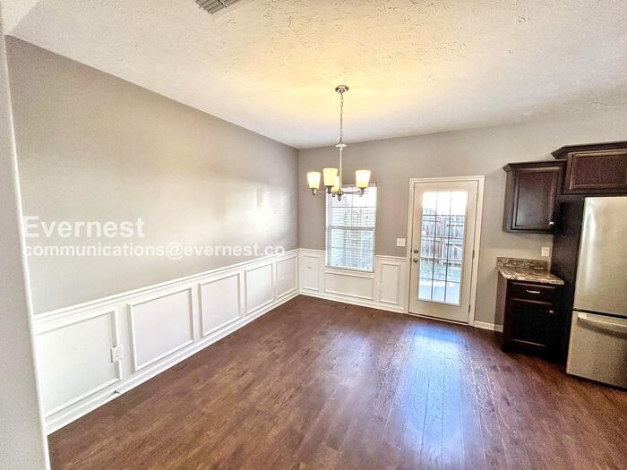 5336 Dan Post Way - Photo 3 of 21