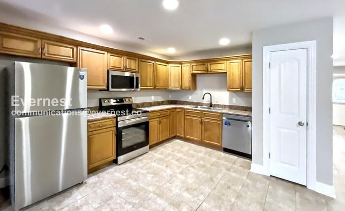 162 Brown Estates Rd - Photo 2 of 15