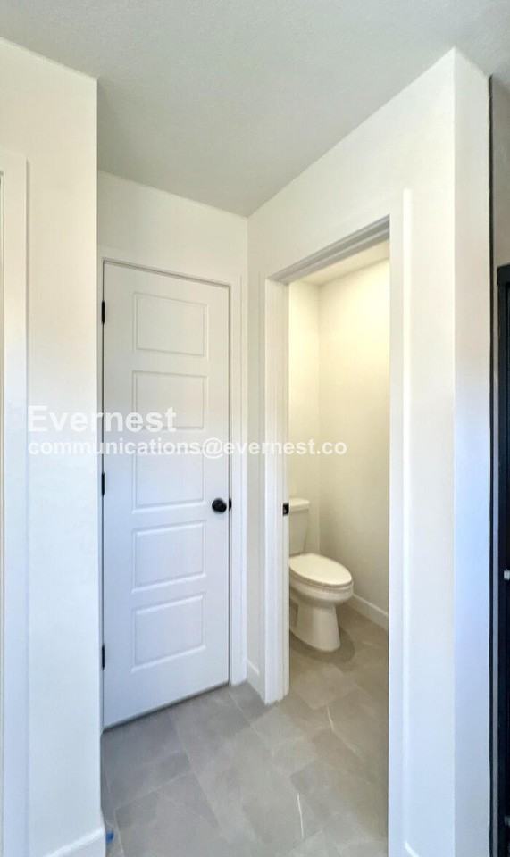 27605 East Red Fox Street - Photo 7 of 24