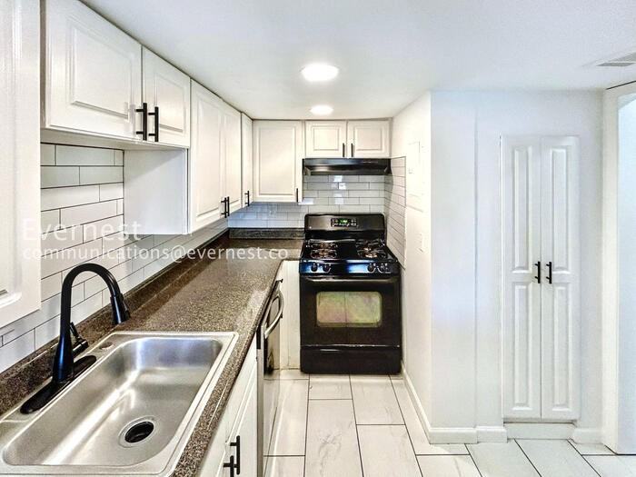 526 Granite Ridge Pl - Photo 3 of 24