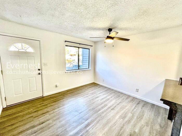 526 Granite Ridge Pl - Photo 5 of 24