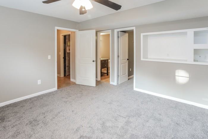 605 Marguerite St - Photo 4 of 10