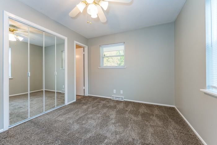 18210 E 27th St S - Photo 6 of 7