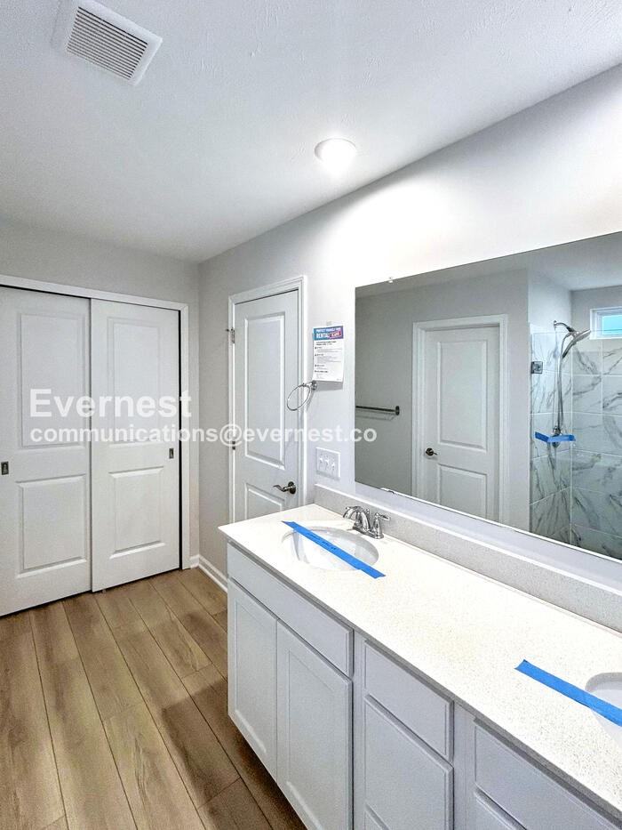 830 S Greenway Dr - Photo 7 of 25