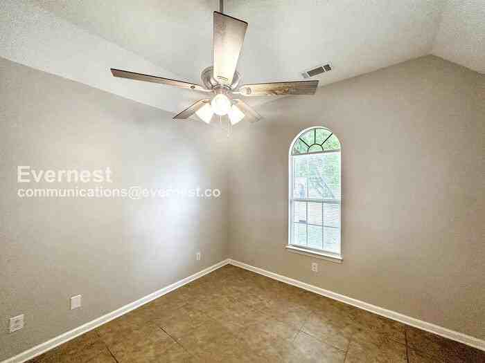 6772 Kirkland Cv - Photo 5 of 13