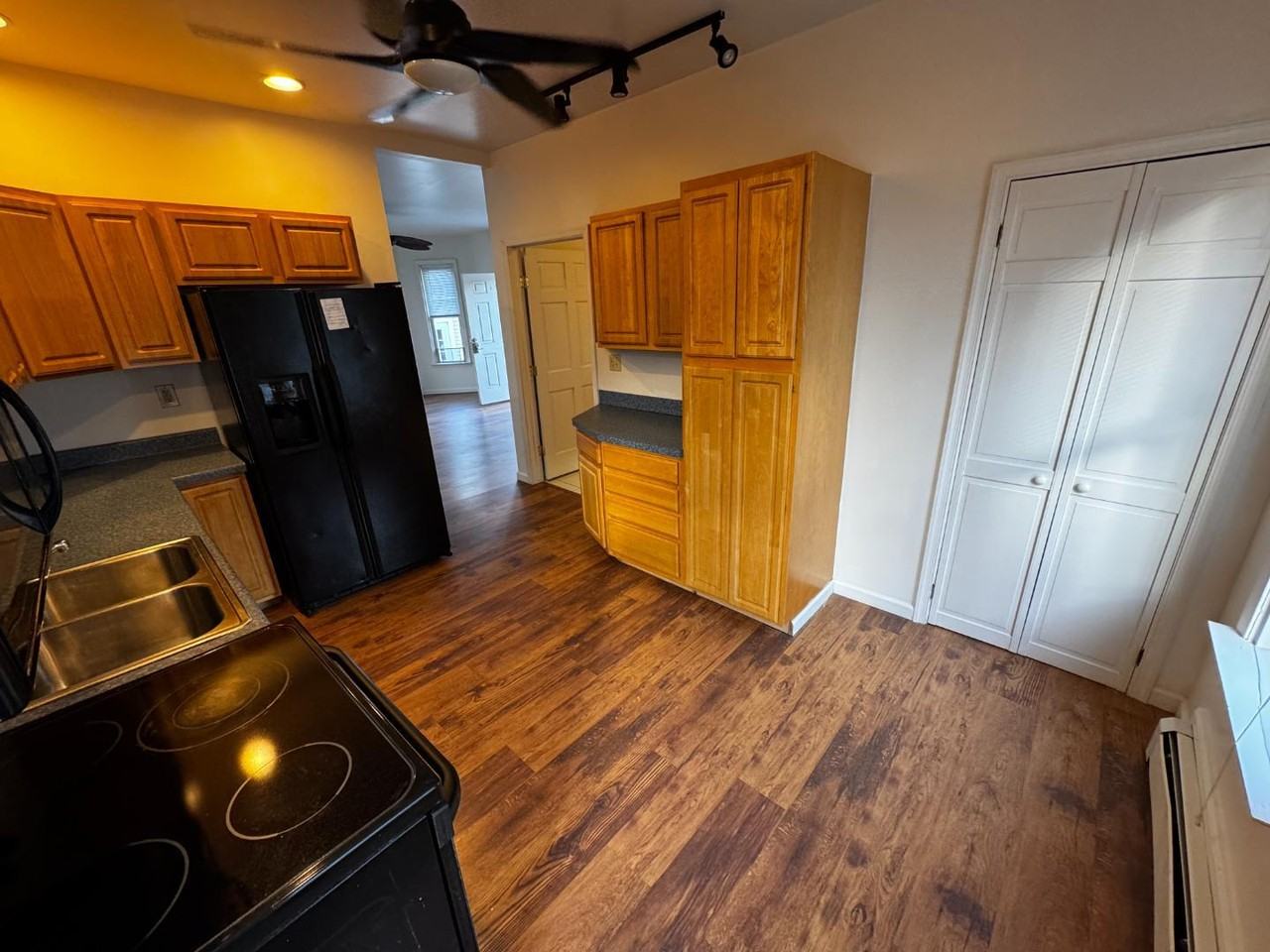 337 E 2nd St - Photo 2 of 9