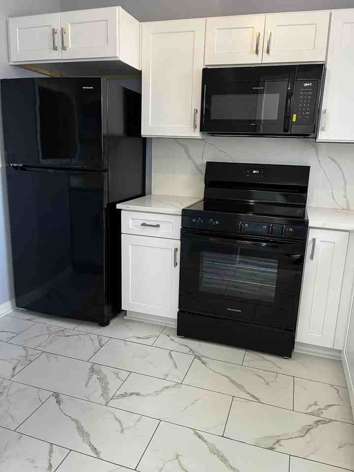 519 Brookside Ct #519 - Photo 3 of 17