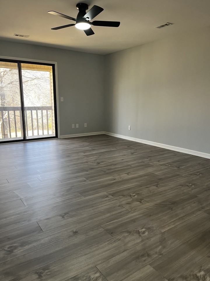 519 Brookside Ct #519 - Photo 5 of 17