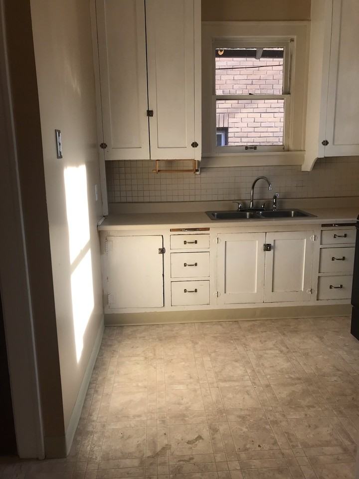 209 10th St N #209 - Photo 3 of 9