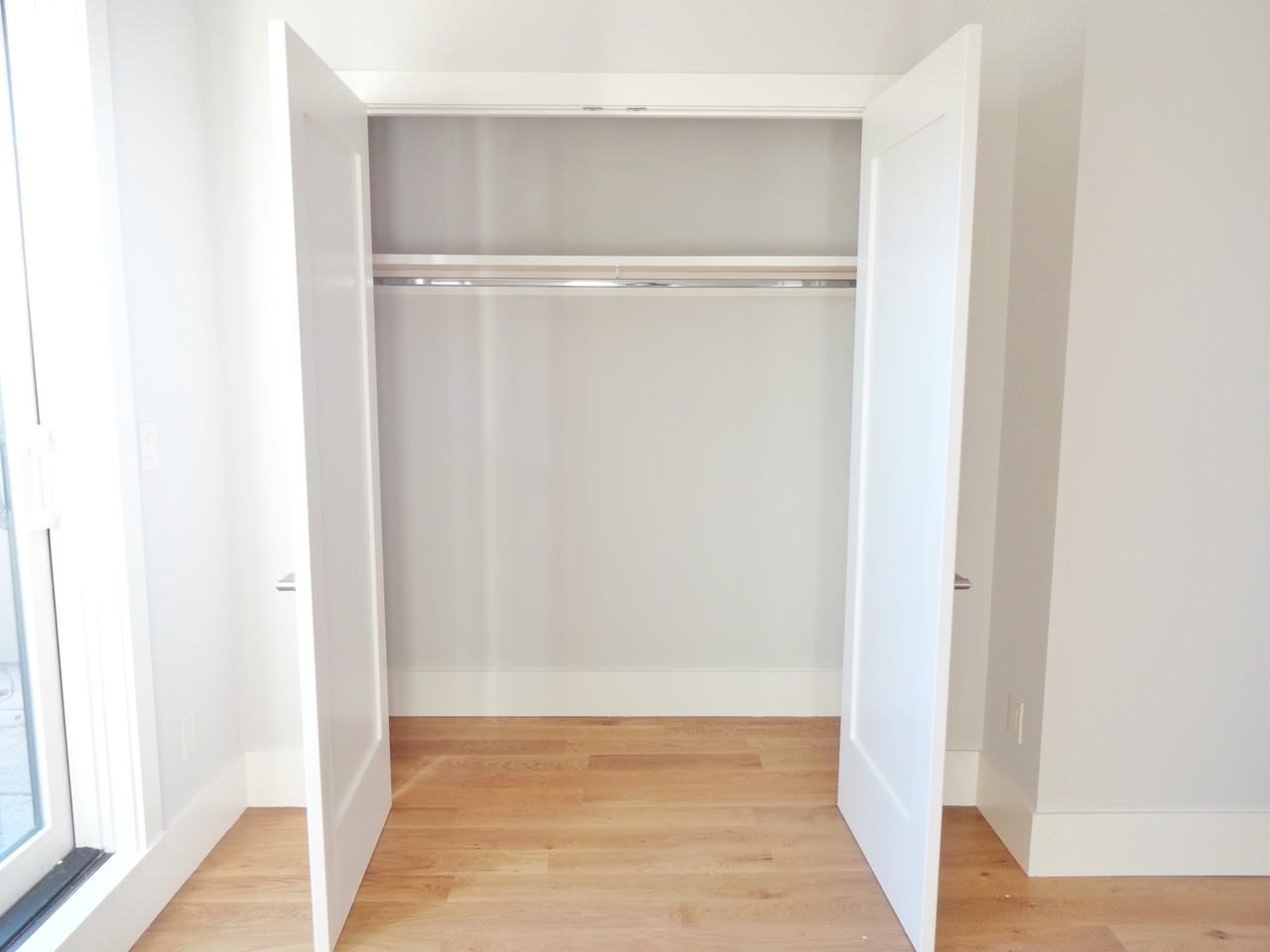 523 Lamont St Nw #2 - Photo 4 of 16