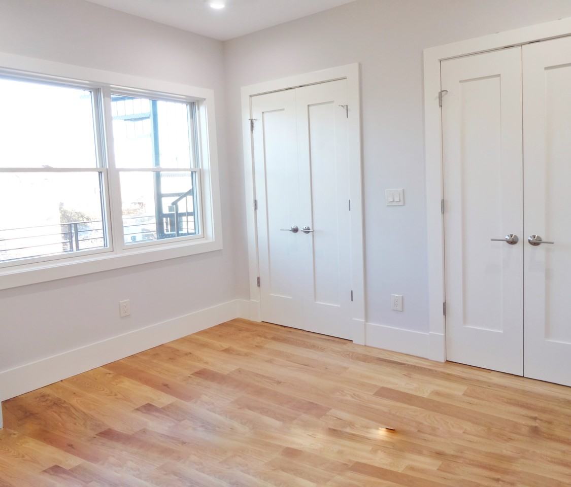 523 Lamont St Nw #2 - Photo 5 of 16