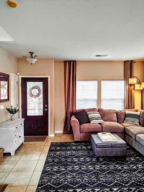 1950 Windemere Ln #NA - Photo 2 of 25