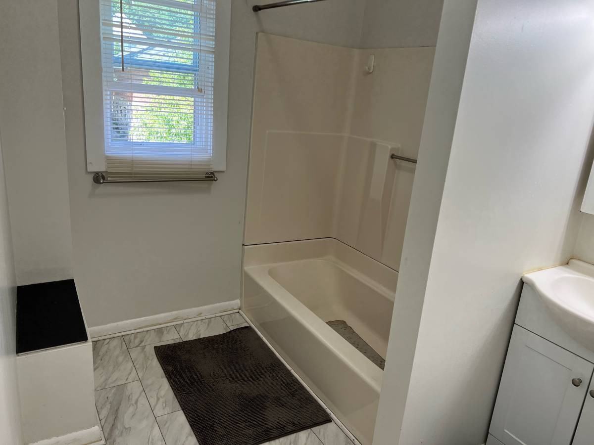 19 Tafthill Ter #2 - Photo 7 of 17