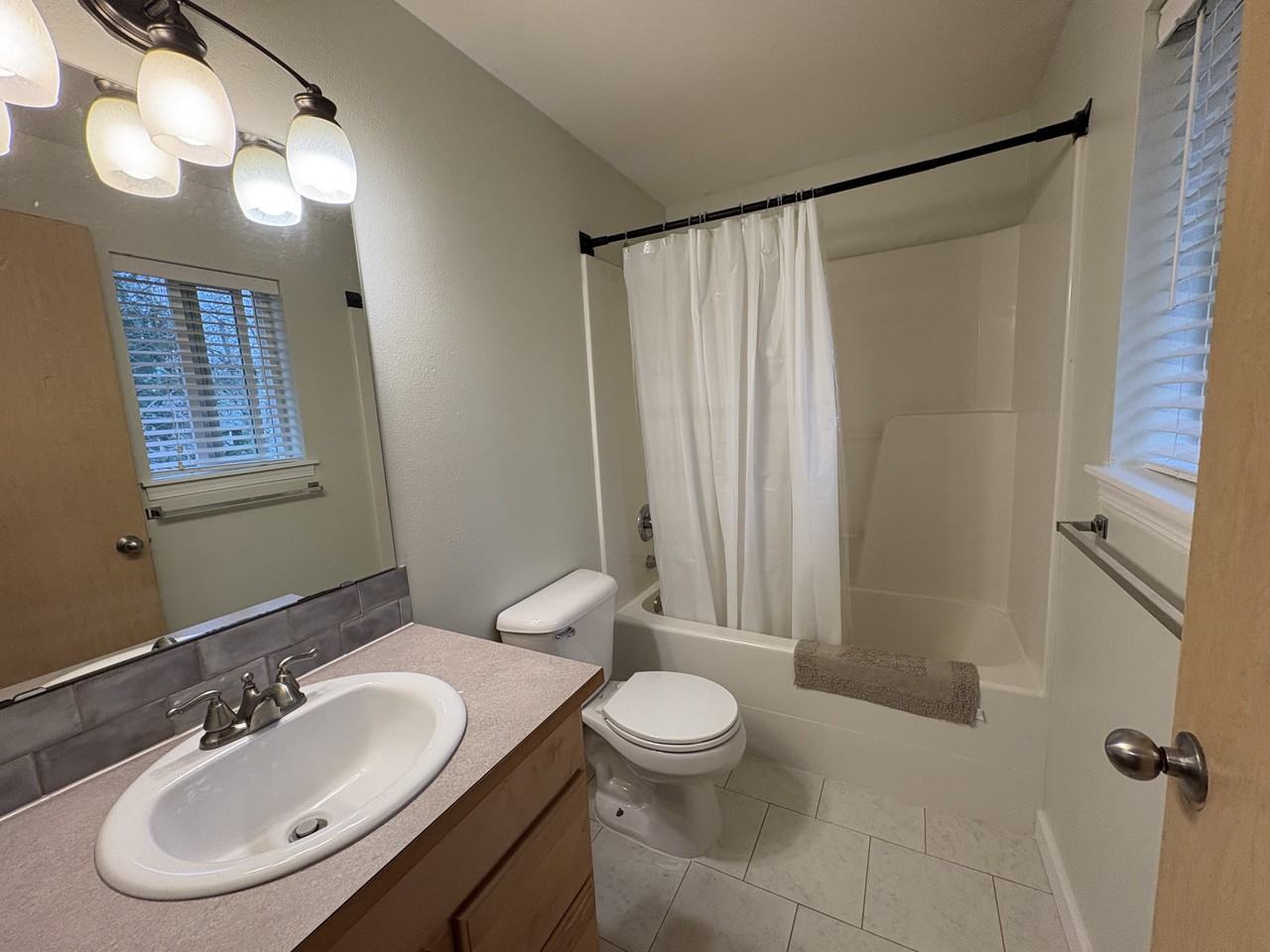 17427 73rd Dr Ne #NA - Photo 7 of 19