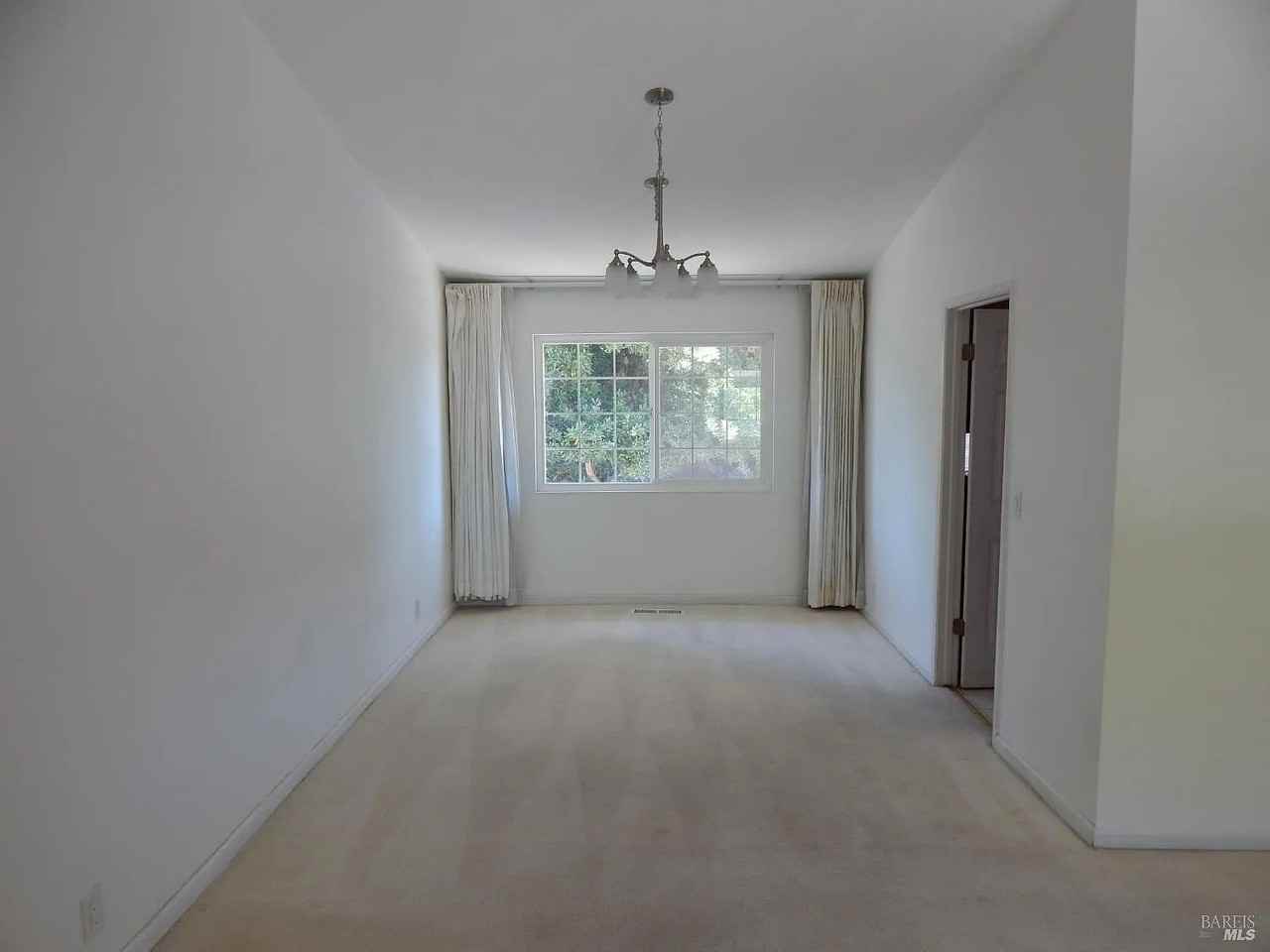 400 Seville Pl #NA - Photo 7 of 16