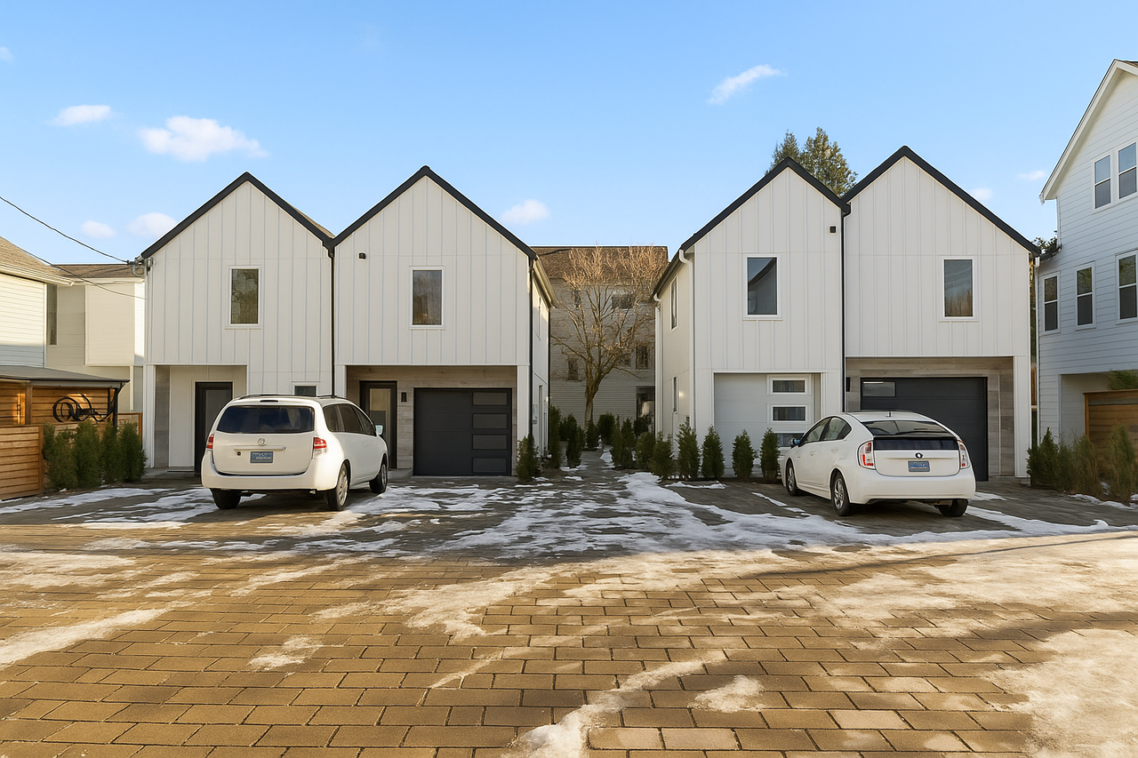 10350 Wallingford Ave N #10350B - Photo 2 of 20