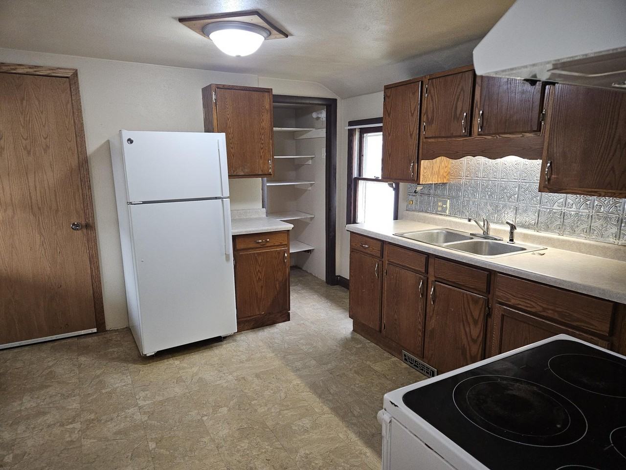 400 Sherry St #1 - Photo 4 of 19