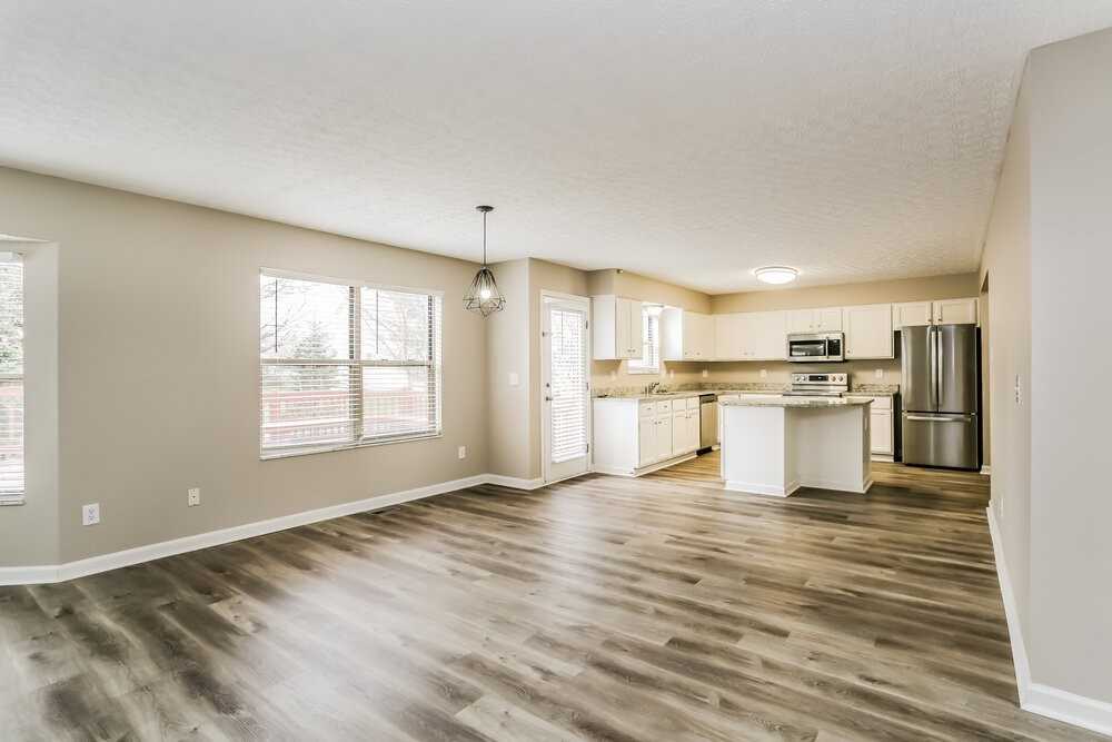 5815 Castleknock Rd - Photo 6 of 18