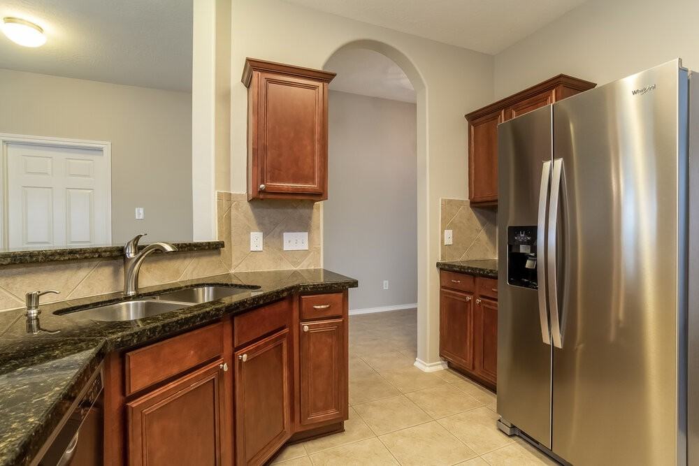 6731 Topsfield Point Dr - Photo 6 of 16