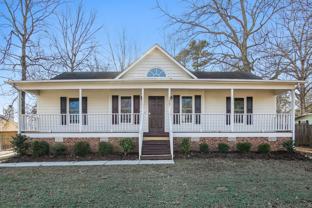 3007 Brittany Dr - Photo 1 of 1