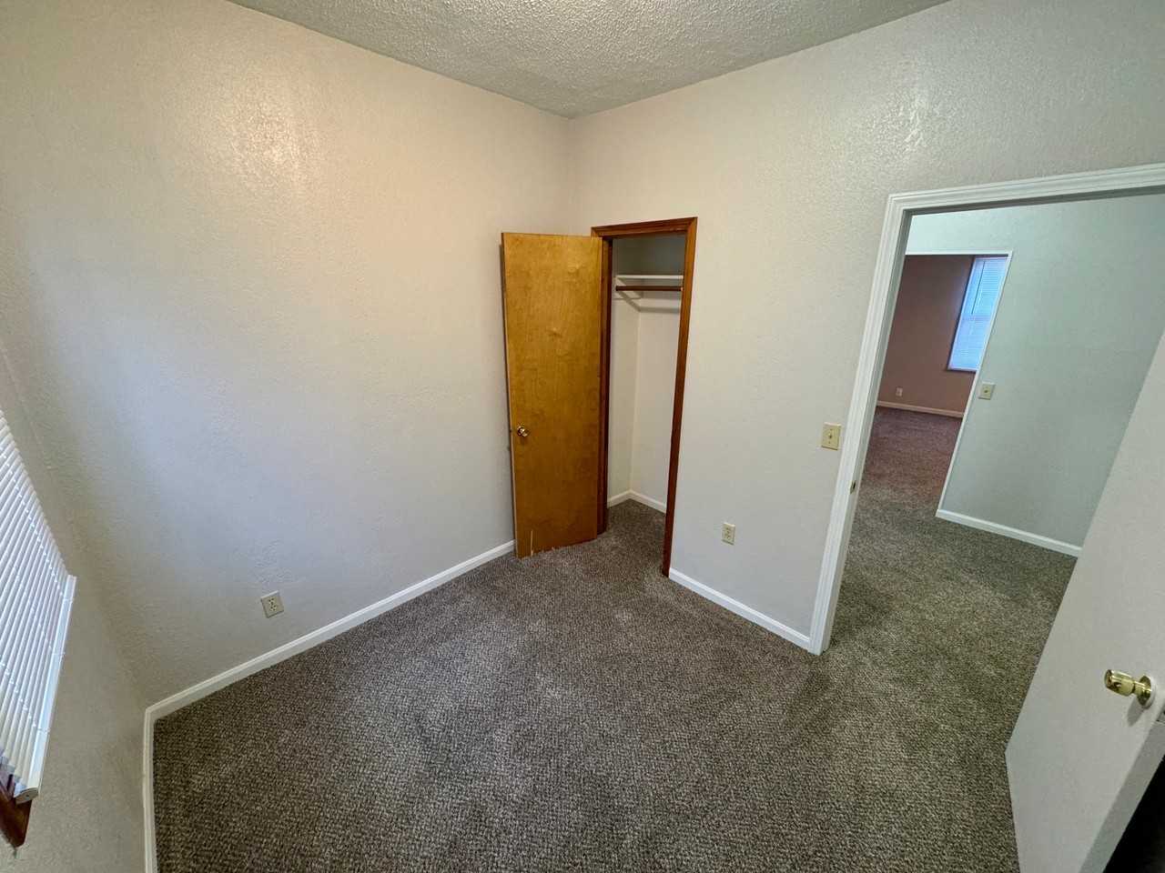 1307 Elm St #1 - Photo 5 of 11