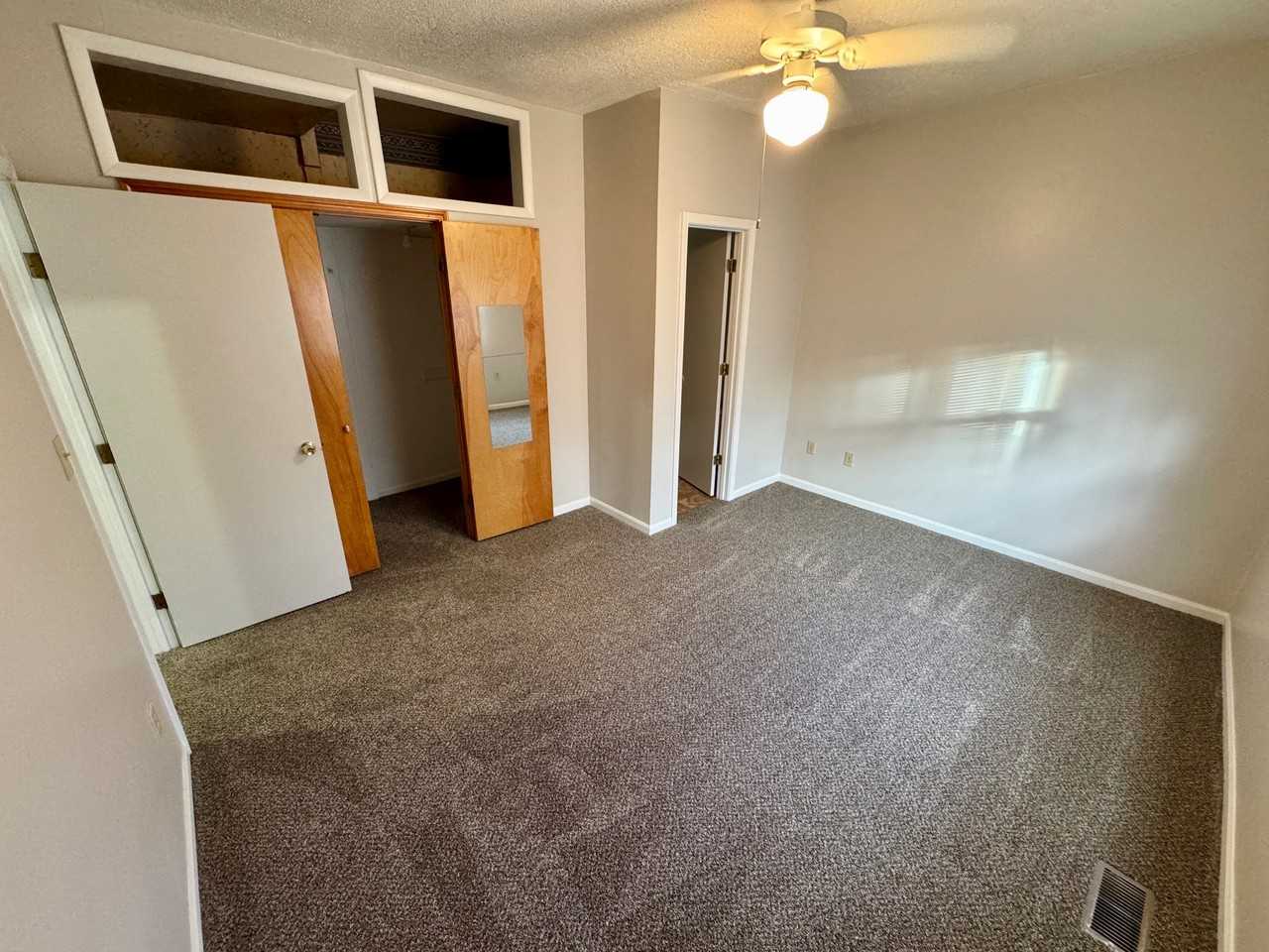 1307 Elm St #1 - Photo 6 of 11