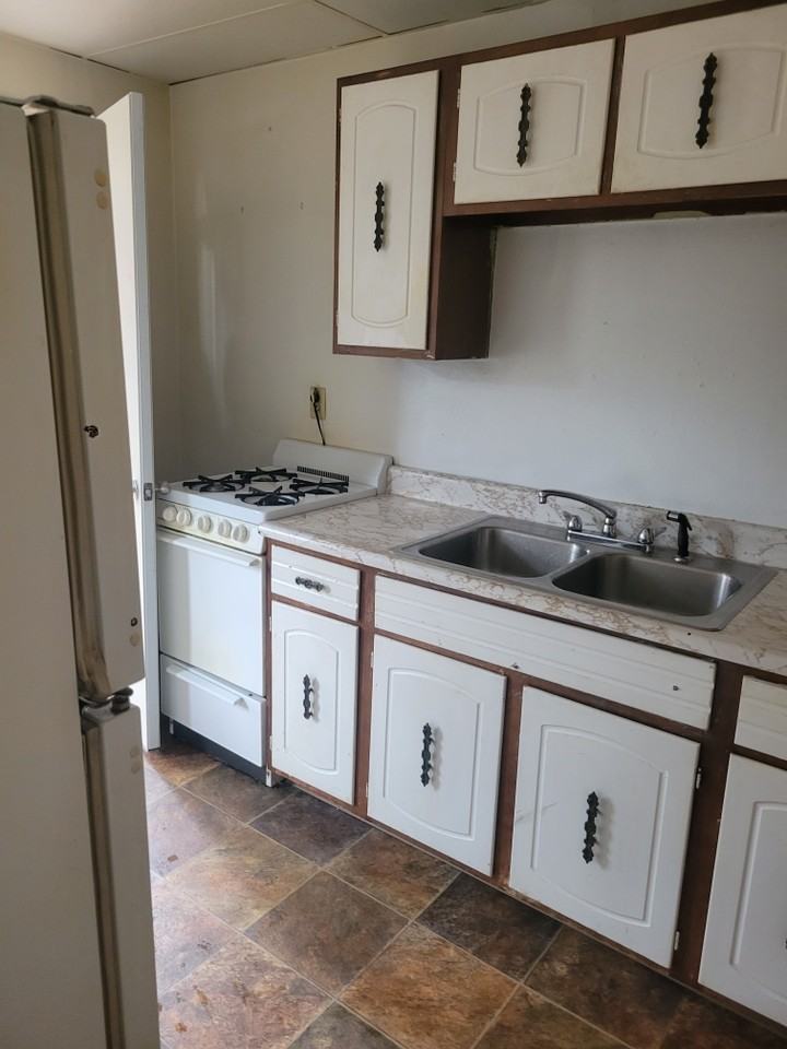 1508 Ridge Ave #3 - Photo 4 of 11