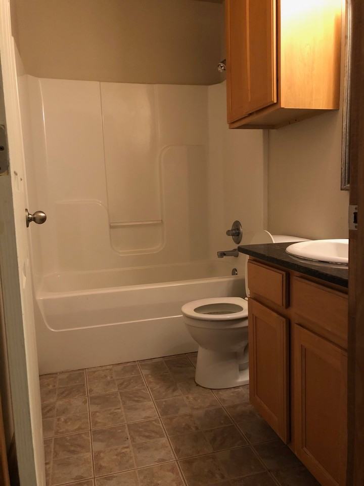 102 S East St #102SEAST - Photo 5 of 19