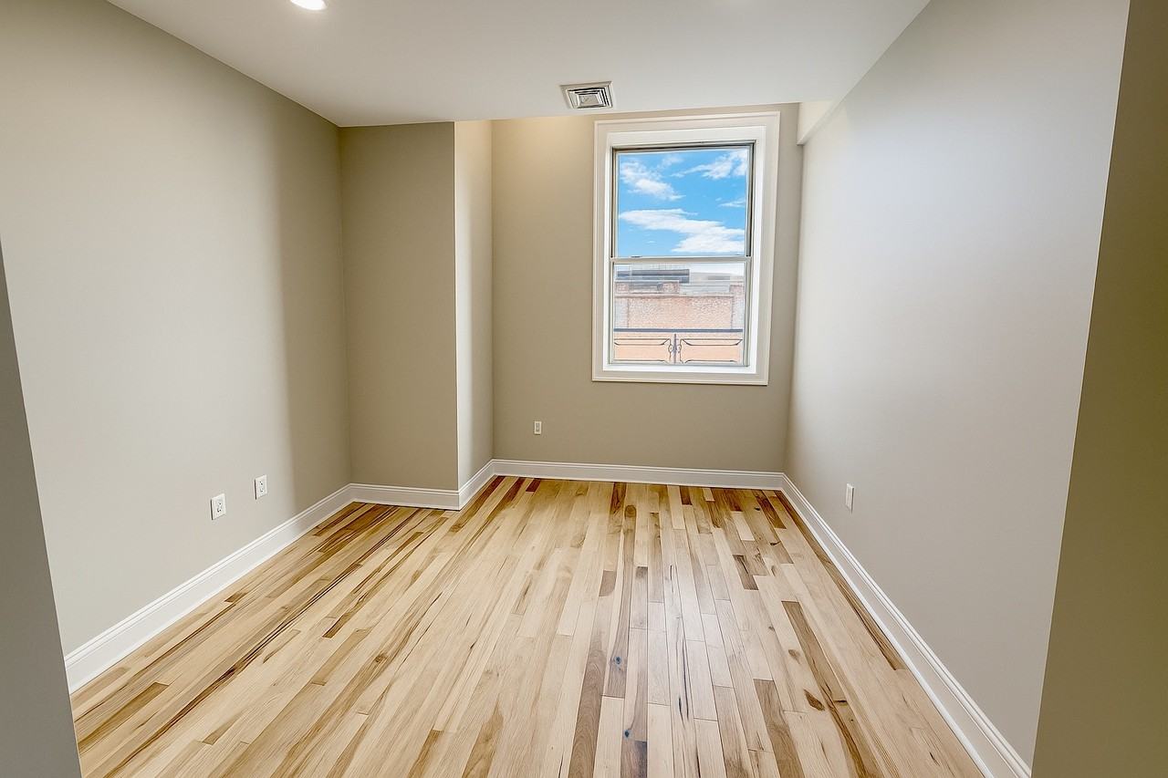 432 Lackawanna Ave #203 - Photo 7 of 7