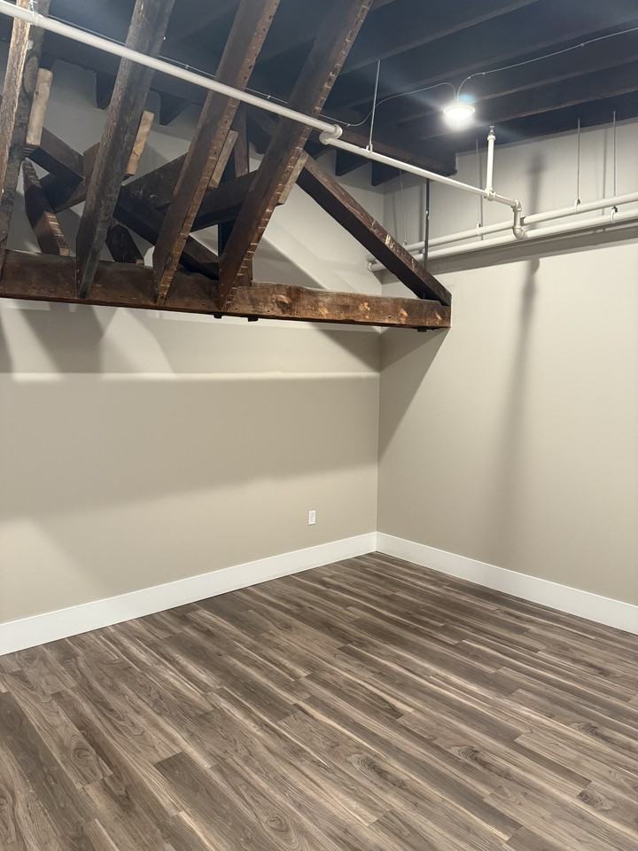 20 S 3rd St #304 - Photo 5 of 10