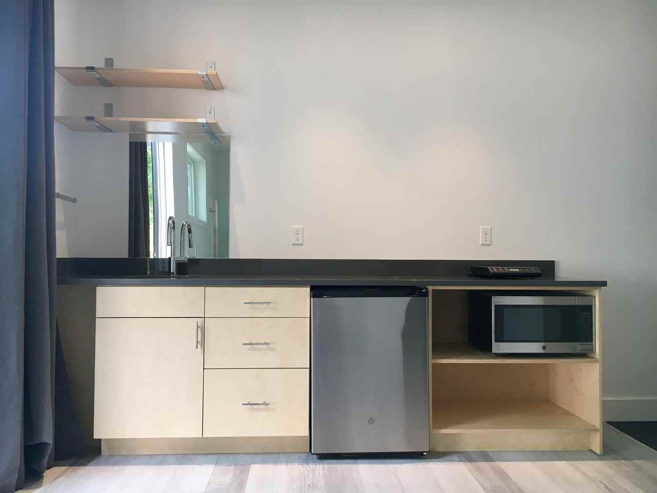 506 S Almon St #3 - Photo 3 of 26