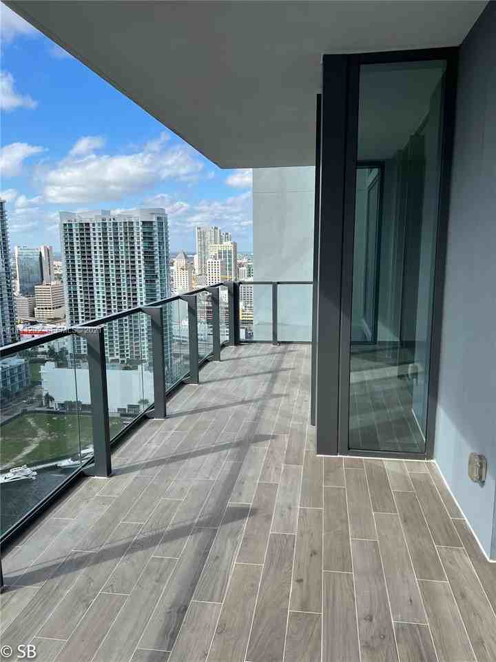 SE 5th St & SW Miami Avenue Rd - Photo 4 of 17