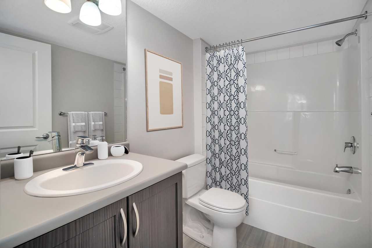 Pines Edge - Photo 6 of 9