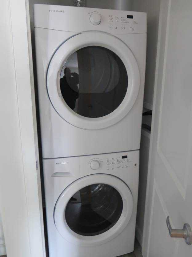 Pines Edge - Photo 7 of 9