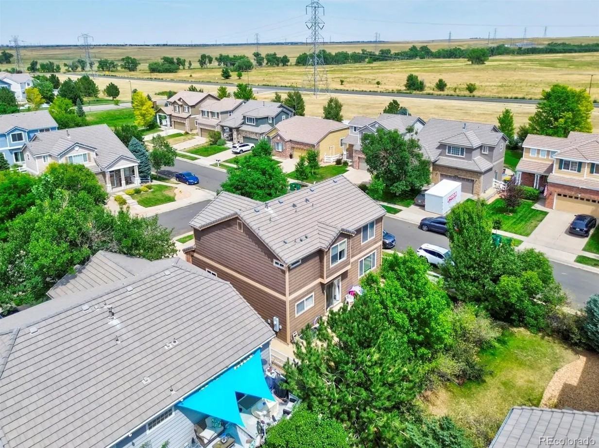 24798 E Wyoming Pl - Photo 6 of 35