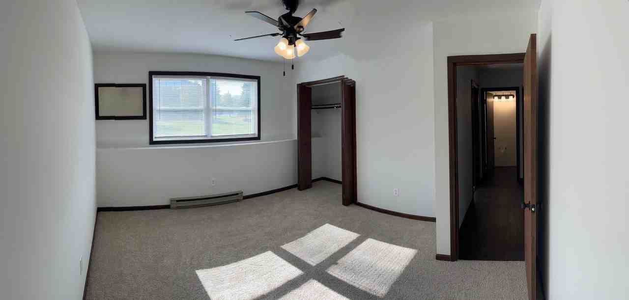 406 W Saint Marys St #3 - Photo 5 of 8