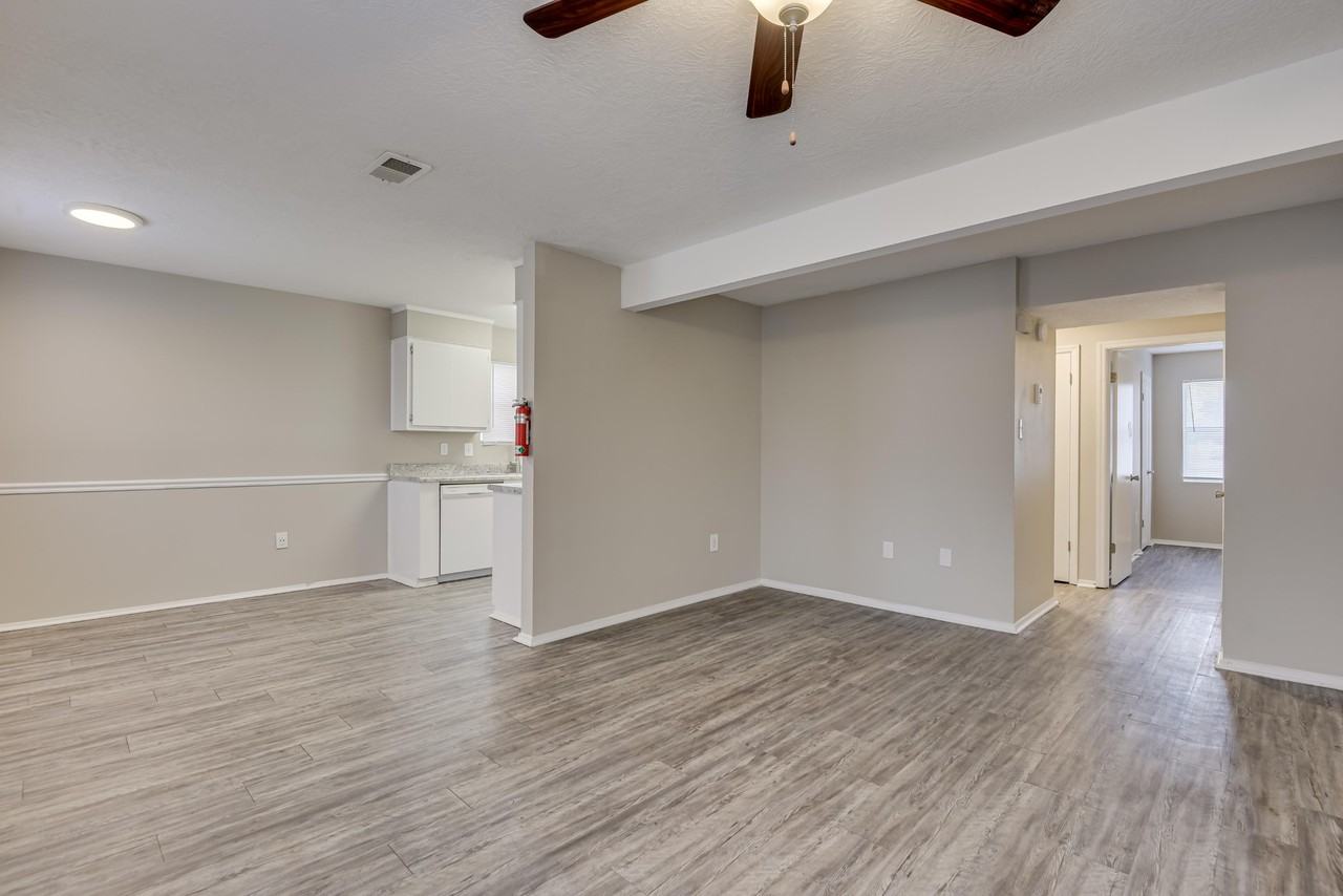 2573 Tobacco Rd #2573C - Photo 6 of 22