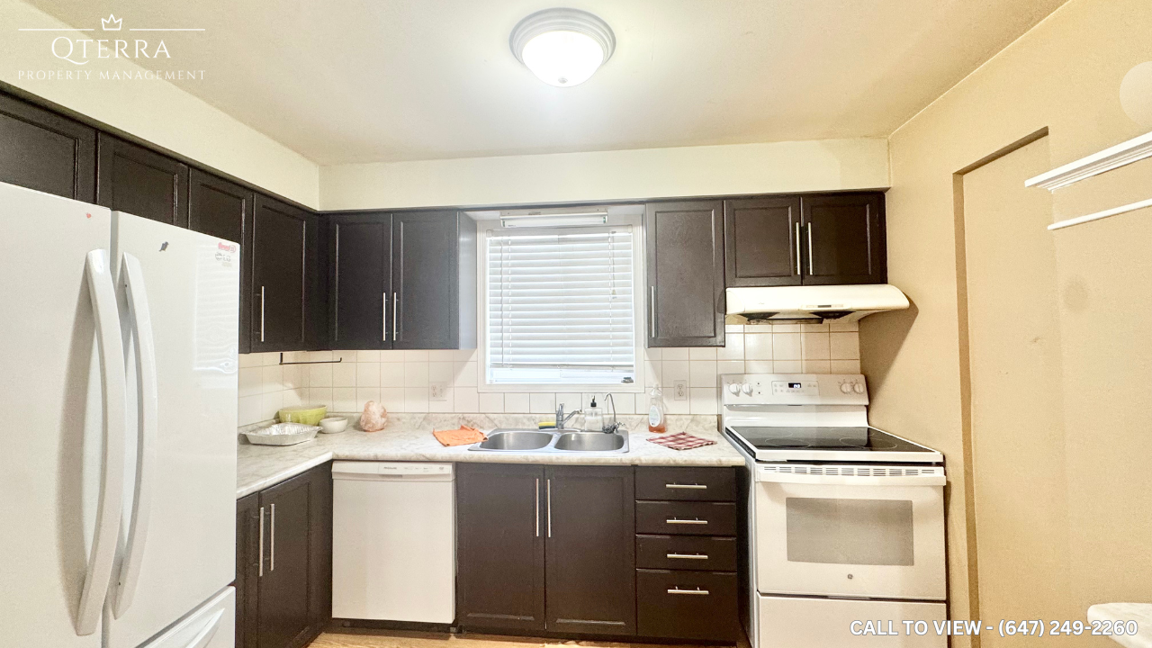 4 Sweeney Crescent, Cambridge, Ontario N3C 4J1 - Photo 4 of 20