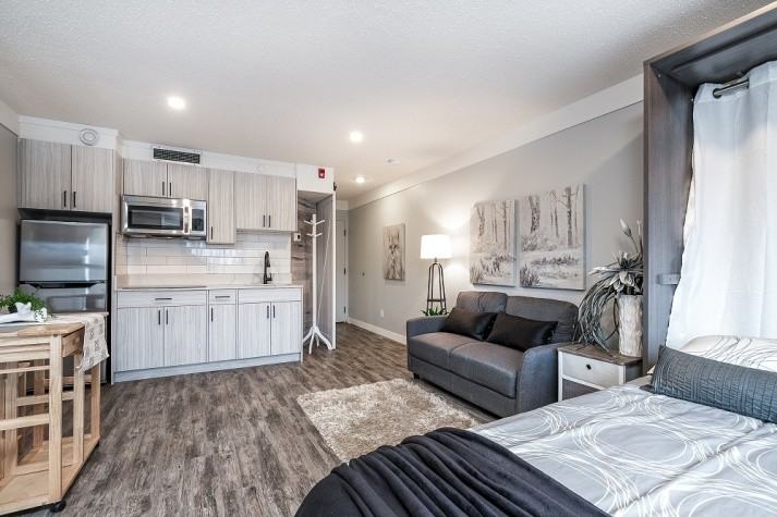 4311 49 Ave - Photo 5 of 35