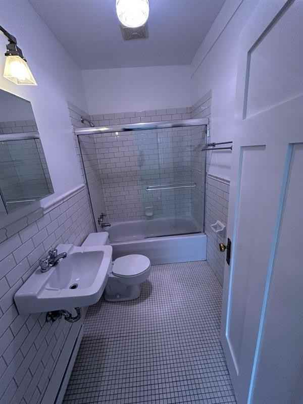 156 East 8th Avenue - Photo 6 of 7