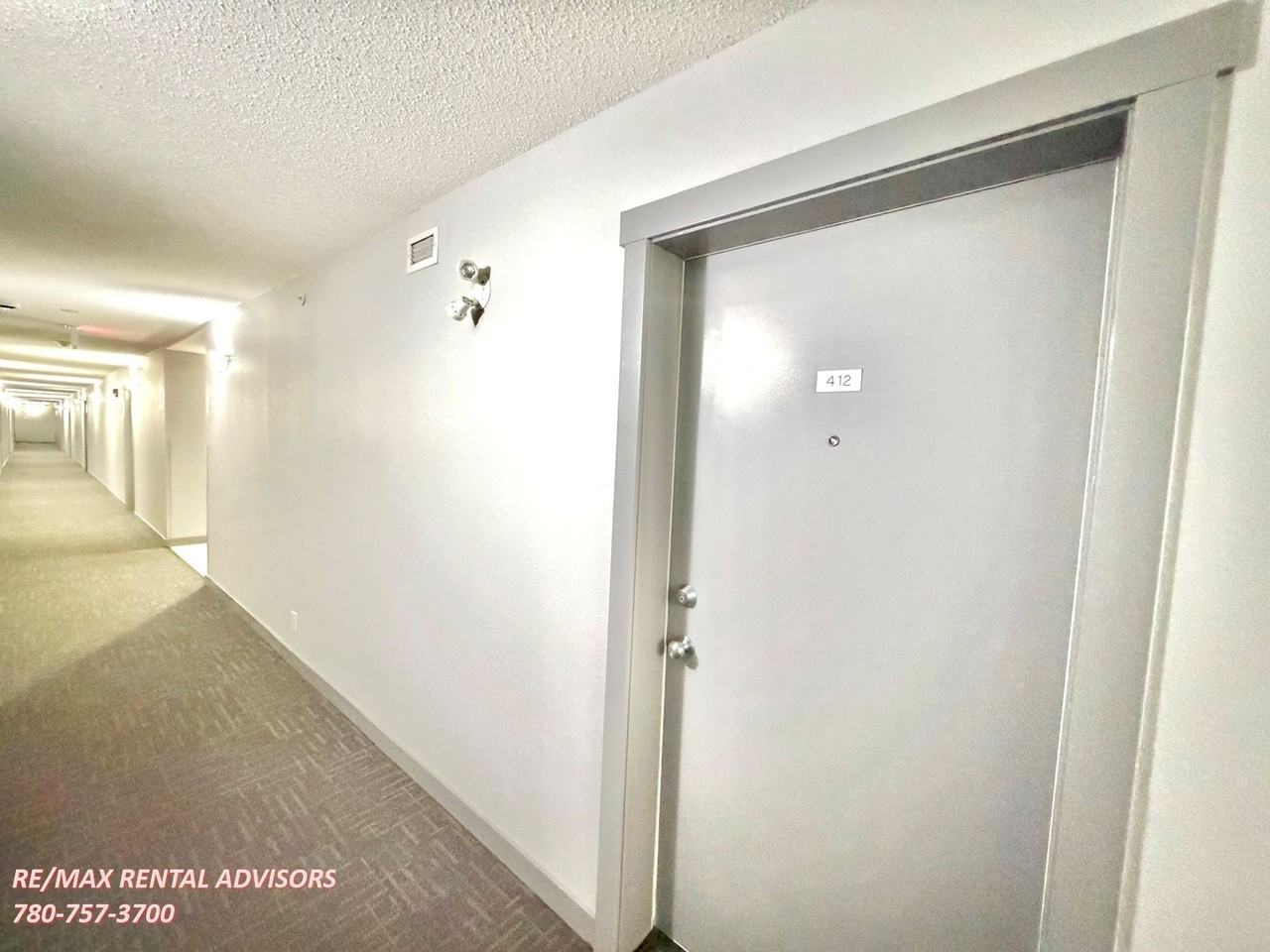 11804 22 Ave Sw - Photo 2 of 14