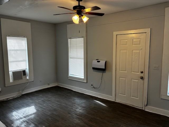 7121 Bloxham Ave #1 - Photo 5 of 11