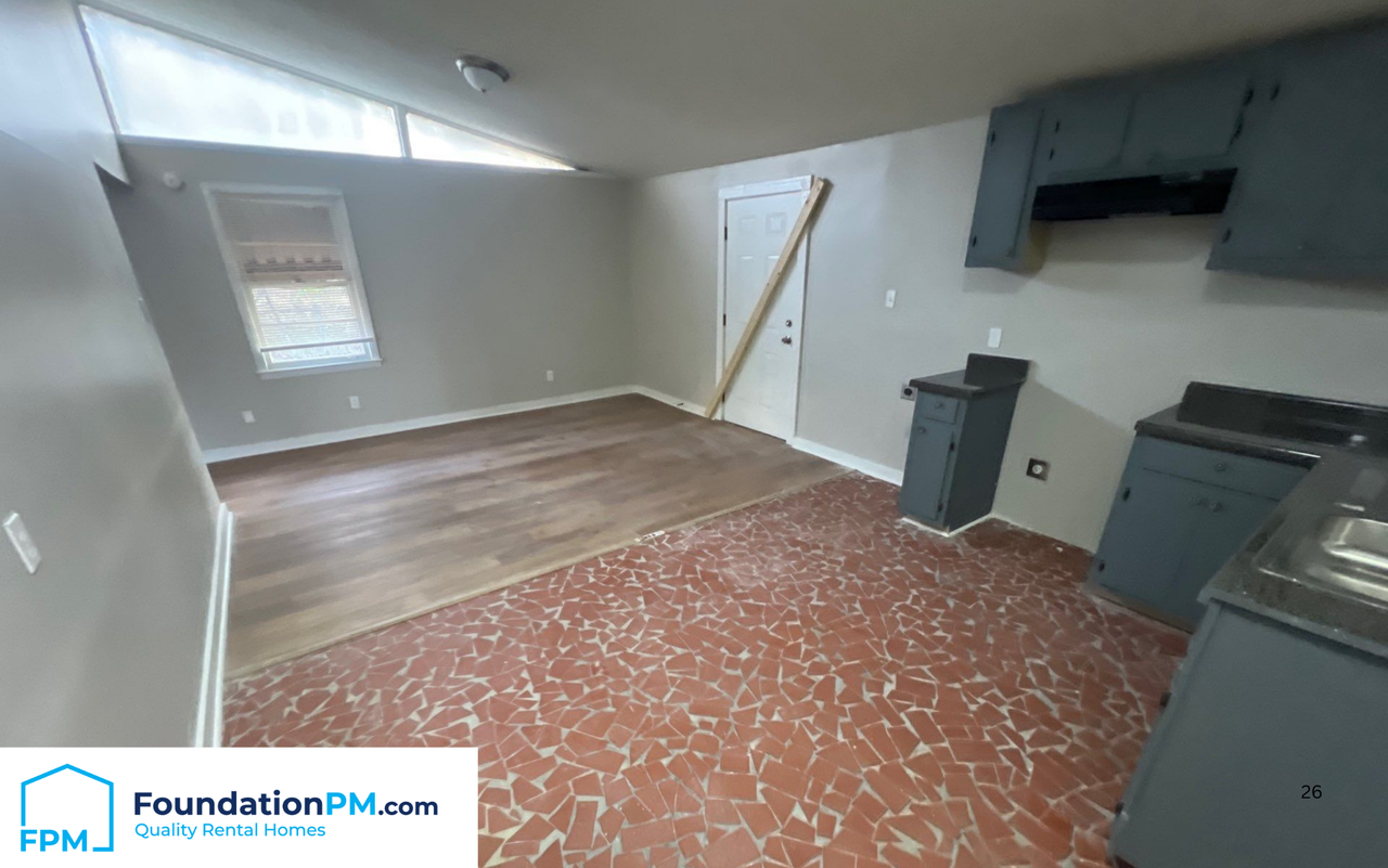 3471 Gowan Dr #1 - Photo 4 of 12