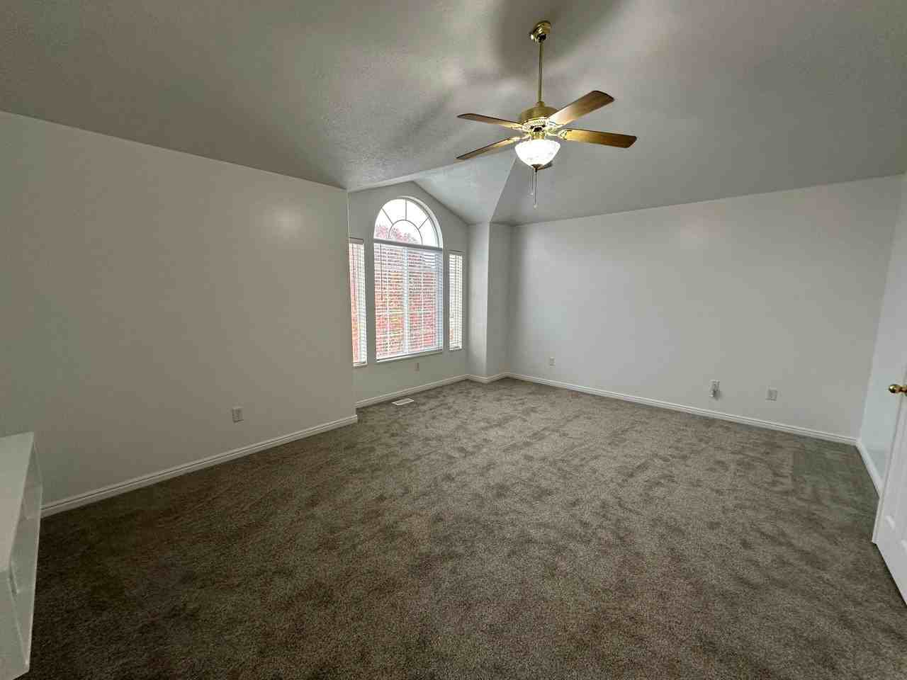 2824 W Ivory Way #1 - Photo 4 of 20