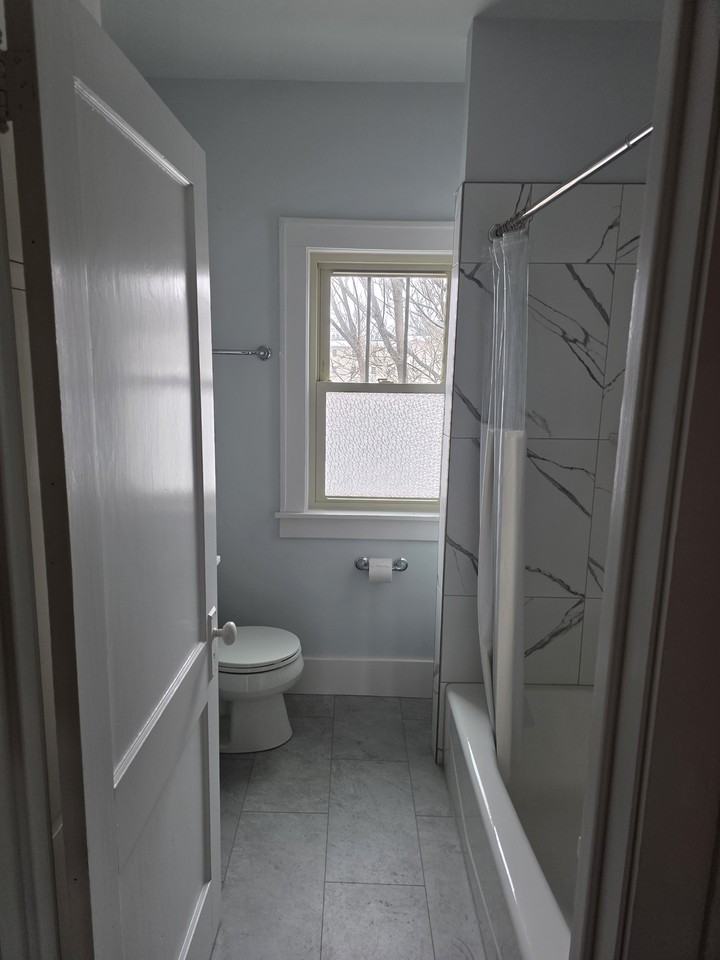 10 N 10th St #2 - Photo 3 of 20