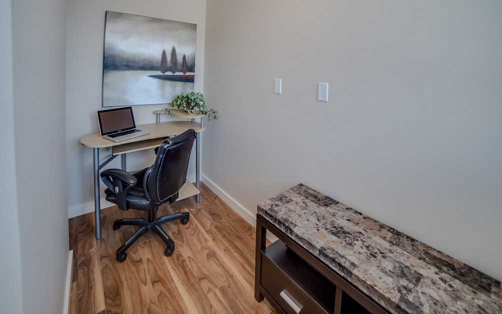 1617 88 Ave #402 - Photo 6 of 13