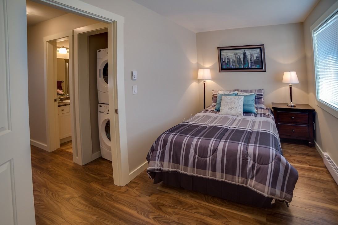 1617 88 Ave #402 - Photo 7 of 13