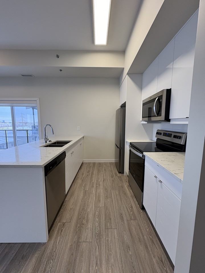 50 Philip Lee Drive 418 - Photo 2 of 14